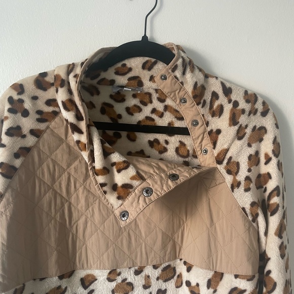 White Birch Cheetah Pullover | Medium - Picture 3 of 3